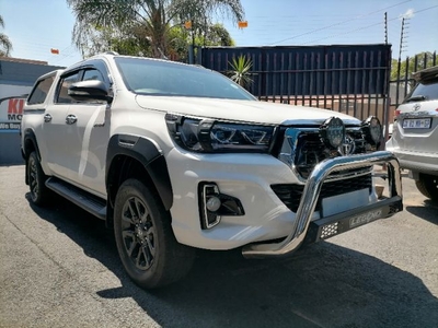 2017 Toyota Hilux 2.8GD-6 4X4 double Cab AUTO Raider For Sale For Sale in Gauteng, Johannesburg