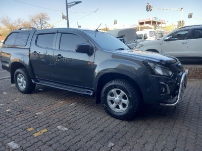 2018 Isuzu KB 250D-Teq double cab Hi-Rider For Sale in Gauteng, Johannesburg