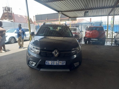2019 Renault Sandero 1.6 hatch For Sale in Gauteng, Johannesburg