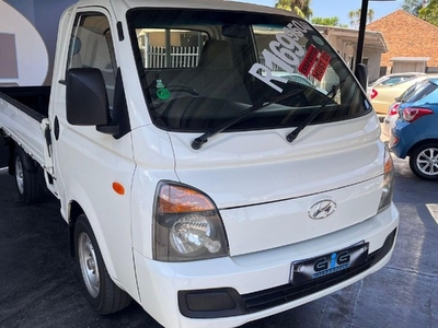 Used Hyundai H100 Bakkie 2.6D Dropside (Rent To Own Available) for sale in Gauteng