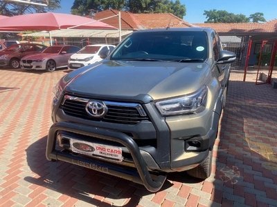 Used Toyota Hilux 2.8 AUTO LEGEND for sale in Gauteng
