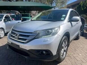 Honda CR-V 2015, Automatic, 2 litres - Bassonia Estate