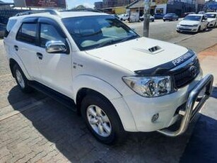 Toyota Fortuner 2011, Manual, 3 litres - Dunblane Lifestyle & Equestrian Estate