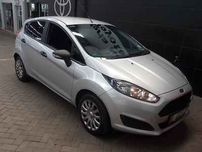 2017 Ford Fiesta 1.4i (71 kW) Ambiente Hatch Back