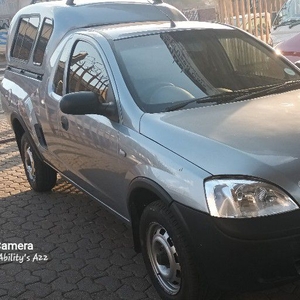 Chevrolet Utility 1.4 Manual Petrol with canopy