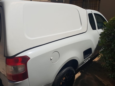 Chevrolet utility bakki for sale year model 2015very good condition