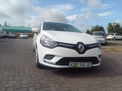 2020 Renault Clio IV 900T Authentique 5 Door (66kW) For Sale in Eastern Cape