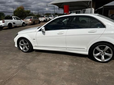 2014 Mercedes-Benz C-Class C180 Avantgarde Auto For Sale in Gauteng, Pretoria