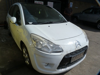 Citroen C3 1.6 VVT Manual White - 2010 STRIPPING FOR SPARES