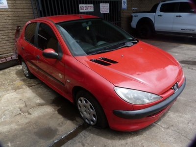 Peugeot 206 1.4 XS Manual Red - 2006 STRIPPING FOR SPARES