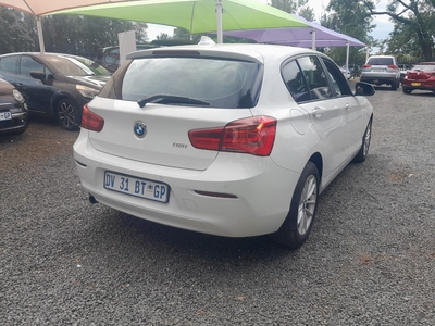 2015 BMW 118i Auto