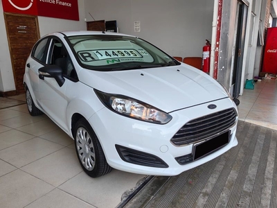 2015 Ford Fiesta 1.4 Ambiente 5-Door with 121421kms CALL MEL 078 080 1621