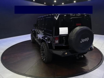 2017 Jeep Wrangler Unlimited Sahara 3.6 V6 A/T(JEEP)
