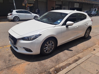 2017 Mazda 3 1.6 Active 5-dr Automatic
