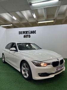 2013 BMW 3 Series 320i Luxury Sports-Auto For Sale