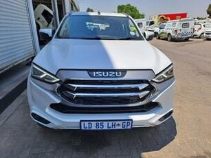 Isuzu N-Series 2023, Automatic, 3 litres - Kimberley