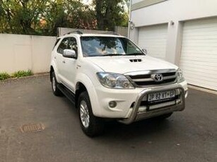 Toyota Fortuner 2007, Manual, 3 litres - East London