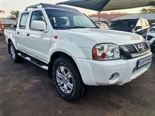 Used Nissan Hardbody 2400i for sale in Gauteng