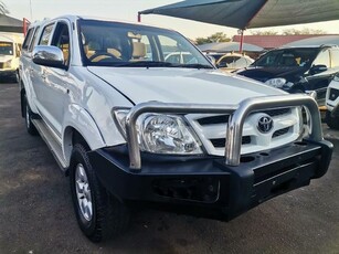 Used Toyota Hilux 2.7VVTI for sale in Gauteng