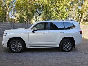 Used Toyota Land Cruiser 300 300 V6 3.3D ZX SE for sale in North West Province