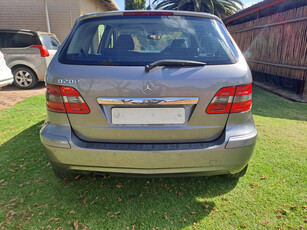 2010 Mercedes-Benz B-Class SUV