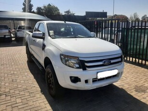 2013 Ford Ranger 3.2TDCI XL 4x4 Super cab Manual For Sale For Sale in Gauteng, Johannesburg