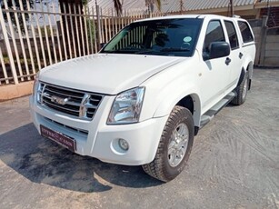 2013 Isuzu KB 240 double cab LE For Sale in Gauteng, Bedfordview