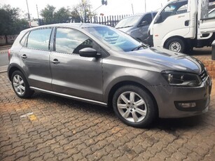 2013 Volkswagen Polo hatch 1.6 Conceptline For Sale in Gauteng, Johannesburg