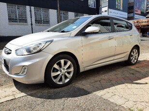 2014 Hyundai Accent hatch 1.6 Fluid auto For Sale in Gauteng, Johannesburg