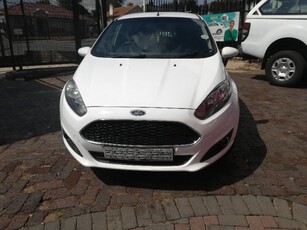 2017 Ford Fiesta 5-door 1.6TDCi Trend For Sale in Gauteng, Johannesburg