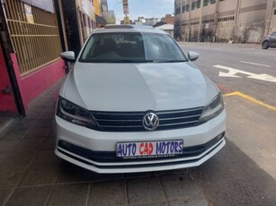 2017 Volkswagen Polo sedan 1.6 Comfortline For Sale in Gauteng, Johannesburg