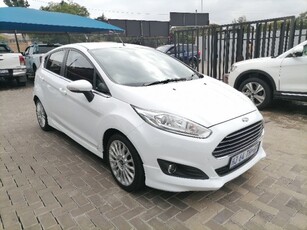 2018 Ford Fiesta 1.0 EcoBoost TiTanium 5dr For Sale For Sale in Gauteng, Johannesburg