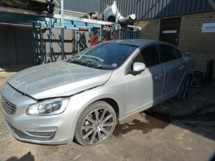 Volvo S60 T3 AT Silver - 2014 STRIPPING FOR SPARES