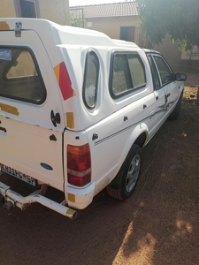 Bakkie for sale. In good condition and a daily runner.