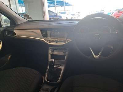 2020 Opel Astra 1.0T Enjoy