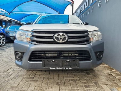 2022 Toyota Hilux 2.4GD S (aircon)