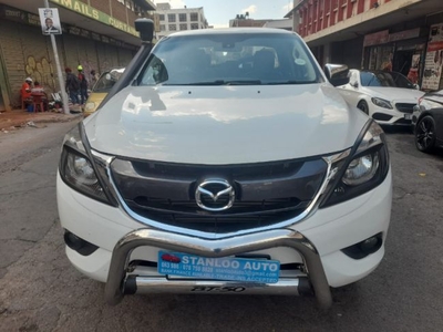 2019 Mazda BT-50 1.9TD double cab Active manual For Sale in Gauteng, Johannesburg
