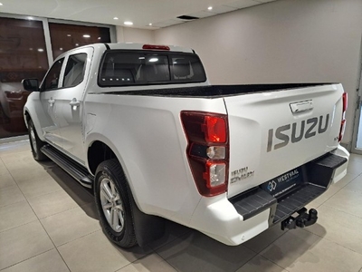 Used Isuzu D