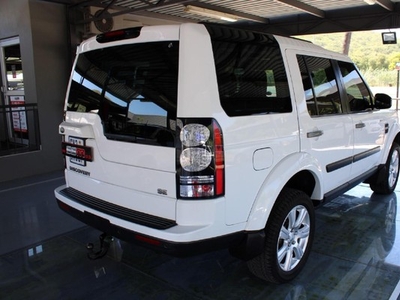 Used Land Rover Discovery 4 3.0 TD | SD V6 SE for sale in Gauteng