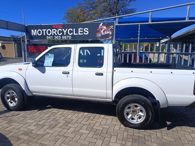 Used Nissan NP300 2.4I HI RIDER 4X4 D/C for sale in Eastern Cape