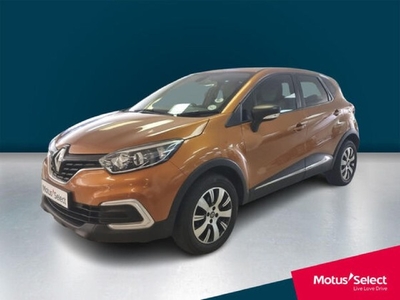 Used Renault Captur 900T Blaze (66kW) for sale in Western Cape