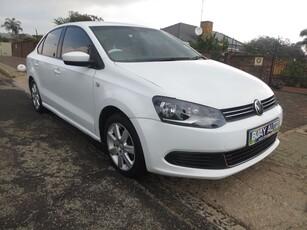 2014 Volkswagen Polo Sedan 1.6i Comfortline, White with 88000km available now!