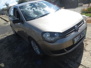 2014 Volkswagen Polo Vivo Hatch 1.4 Trendline, Gold with 94000km available now!