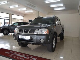 Used Nissan NP300 2.5 TDi Hi