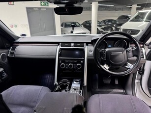 2017 Land Rover Discovery First Edition Td6