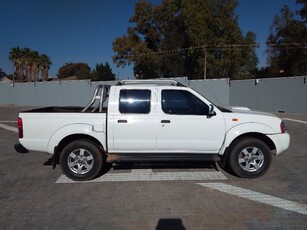 NISSAN HARDBODY NP300 2.5 TDi HI-RIDER