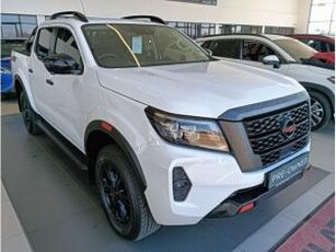 Nissan Navara 2.5DDTI PRO-2X automatic D/C