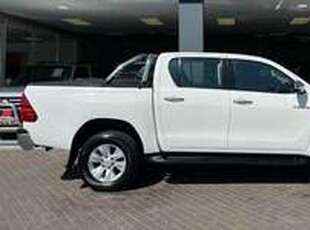 Toyota Hilux 2019, Manual, 2.4 litres - Eye Of Africa Estate