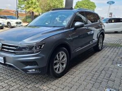 Volkswagen Tiguan 2018, Automatic, 2 litres - Kimberley