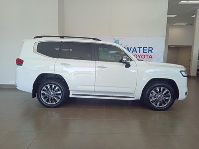 Used Toyota Land Cruiser 300 V6 3.3 D ZX for sale in Gauteng